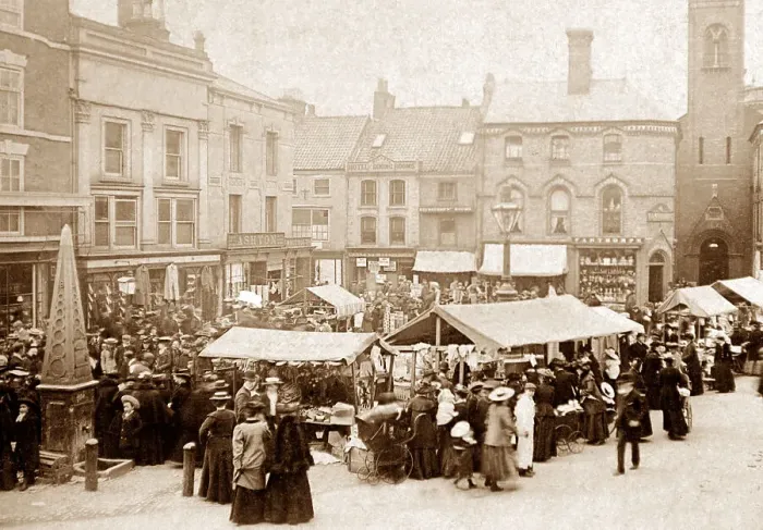 Framed Print : Market Day, Louth early 1900's Framed Print : Market Day, Louth early 1900's