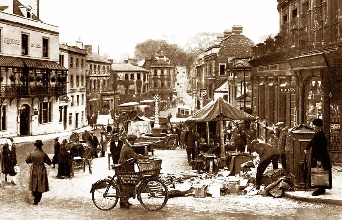 Framed Print : Market Place, Frome Framed Print : Market Place, Frome