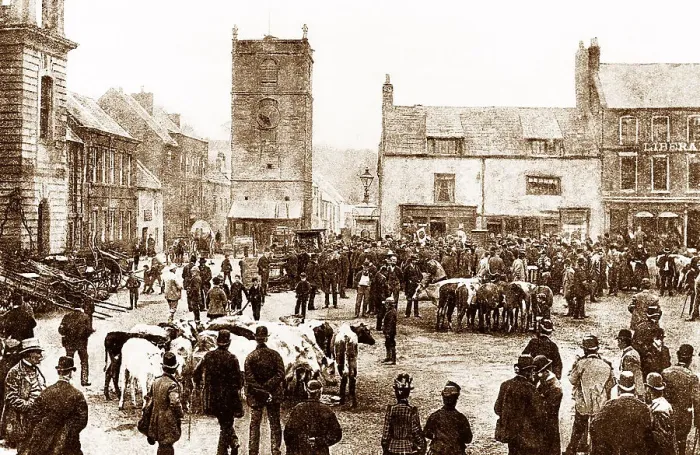 Framed Print : Market Place, Morpeth Framed Print : Market Place, Morpeth
