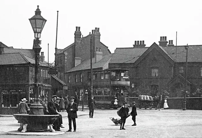 Framed Print : Market Place, Normanton early 1900's Framed Print : Market Place, Normanton early 1900's