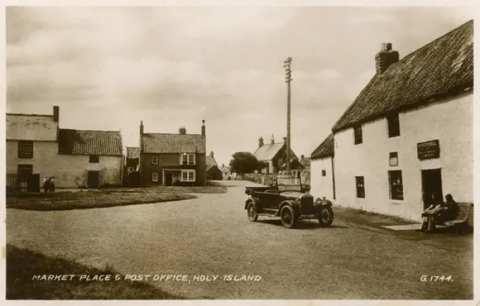 Framed Print : Market place & post office, Lindisfarne Framed Print : Market place & post office, Lindisfarne