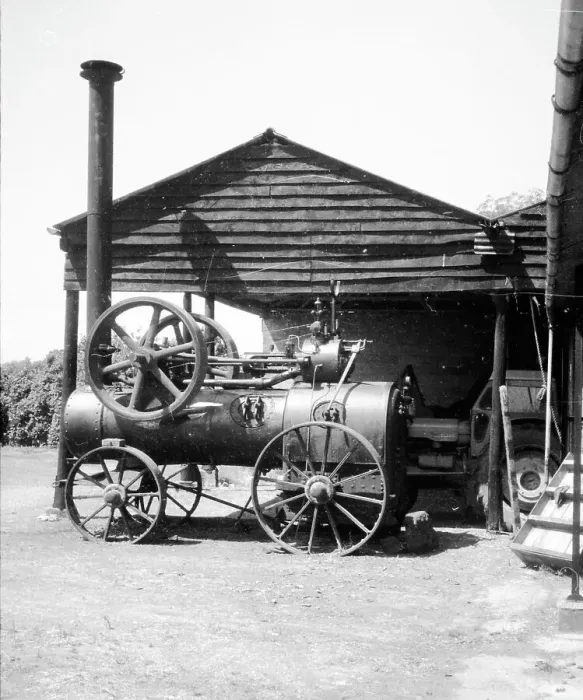 Framed Print : Marshall Portable Engine number 84480 Old Bob
