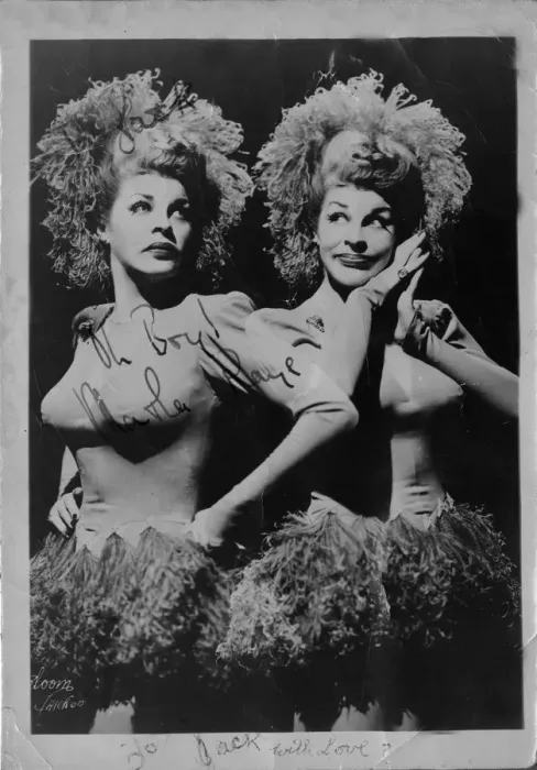 Framed Print : MARTHA RAYE / DOUBLE IMAGE Framed Print : MARTHA RAYE / DOUBLE IMAGE