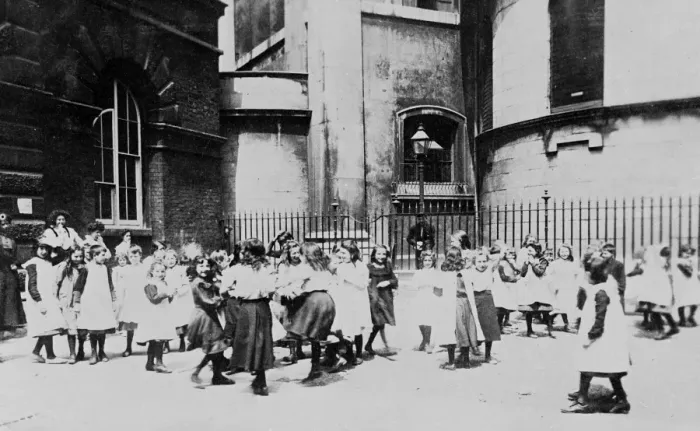 Framed Print : Marylebone girls school, Marylebone, London Framed Print : Marylebone girls school, Marylebone, London