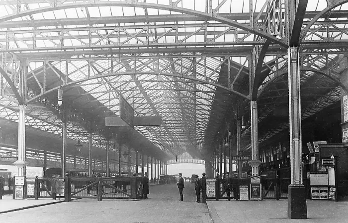 Framed Print : Marylebone Station London Victorian period Framed Print : Marylebone Station London Victorian period