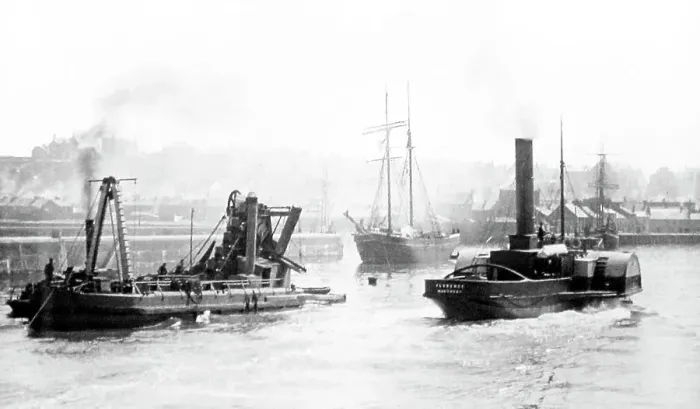 Framed Print : Maryport harbour, Cumbria, early 1900s Framed Print : Maryport harbour, Cumbria, early 1900s