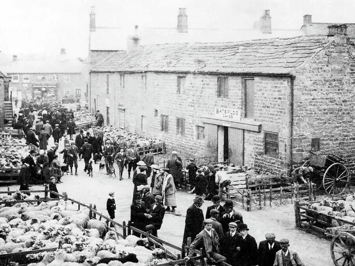 Framed Print : Masham Fair Church Street early 1900s Framed Print : Masham Fair Church Street early 1900s