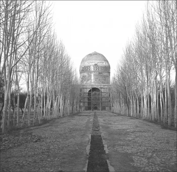 Framed Print : The mausoleum of Khaje Rabi, Iran Framed Print : The mausoleum of Khaje Rabi, Iran