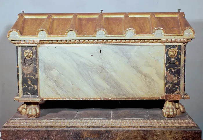 Framed Print : Mausoleum who kept the remains of Mariano Alvarez de Castro