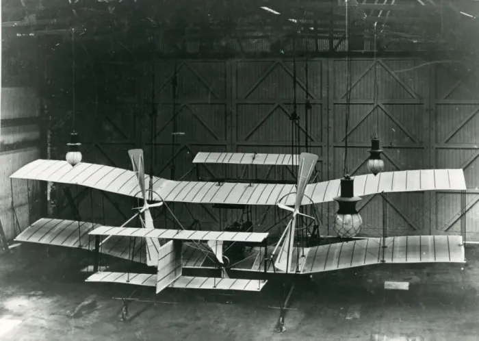 Framed Print : The Maxim 1910 biplane at Crayford, Kent Framed Print : The Maxim 1910 biplane at Crayford, Kent