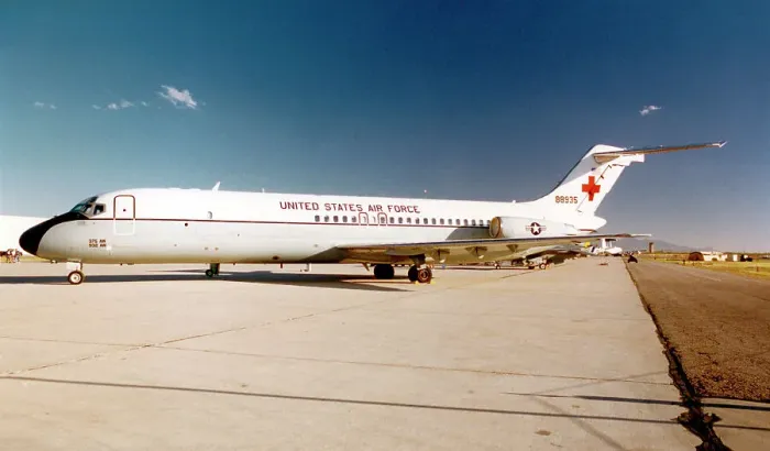 Framed Print : McDonnell Douglas C-9A Nightingale 68-8935 Framed Print : McDonnell Douglas C-9A Nightingale 68-8935