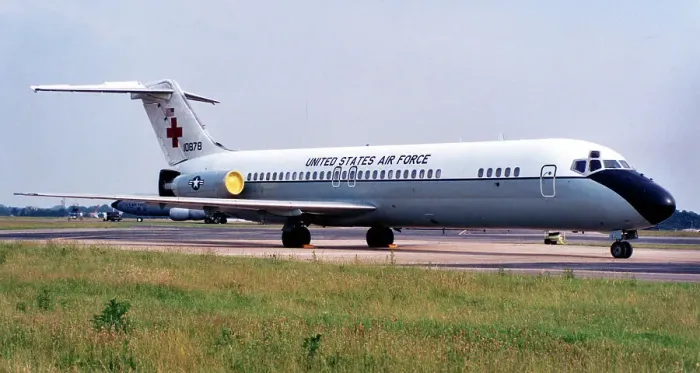 Framed Print : McDonnell Douglas C-9A Nightingale 71-0878 Framed Print : McDonnell Douglas C-9A Nightingale 71-0878