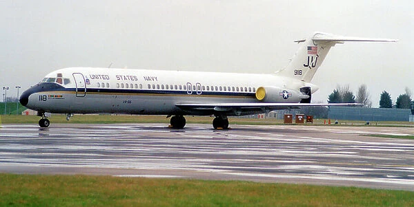 McDonnell Douglas C-9B Skytrain II 159118