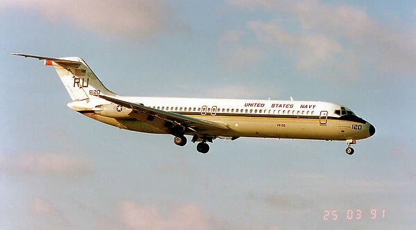McDonnell Douglas C-9B Skytrain II 159120