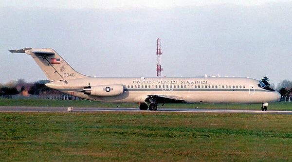 McDonnell Douglas C-9B Skytrain II 160046