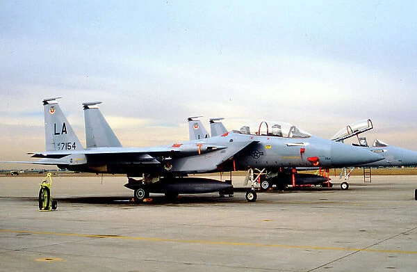McDonnell Douglas F-15B Eagle 77-0154