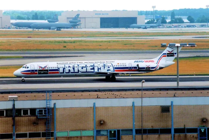 Framed Print : McDonnell Douglas MD-83 D-ALLE Framed Print : McDonnell Douglas MD-83 D-ALLE
