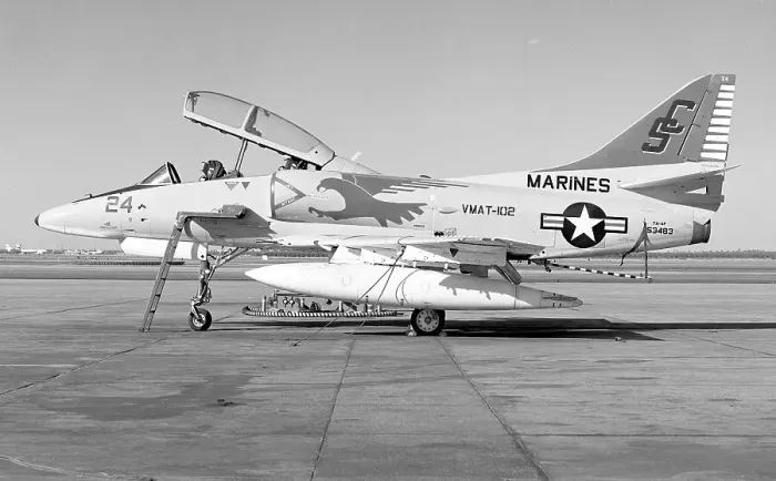 Framed Print : McDonnell Douglas TA-4F Skyhawk 153483 Framed Print : McDonnell Douglas TA-4F Skyhawk 153483