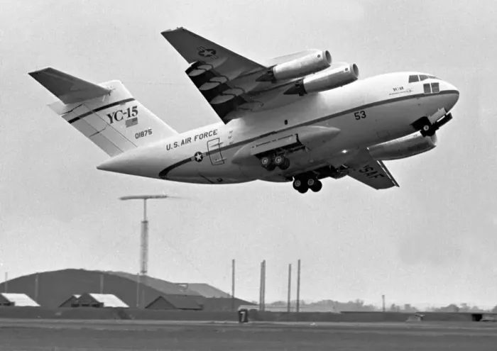 Framed Print : McDonnell Douglas YC-15 72-1875 Framed Print : McDonnell Douglas YC-15 72-1875