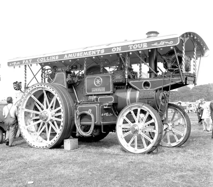 Framed Print : McLaren Showman's Road Locomotive number 1623 Goliath
