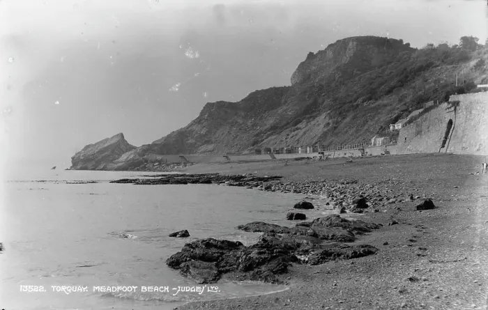 Framed Print : Meadfoot Beach, Torquay Framed Print : Meadfoot Beach, Torquay