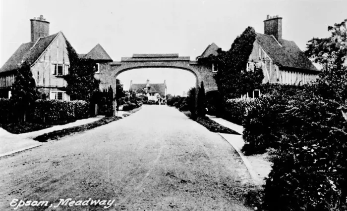 Framed Print : Meadway, Epsom, Surrey Framed Print : Meadway, Epsom, Surrey