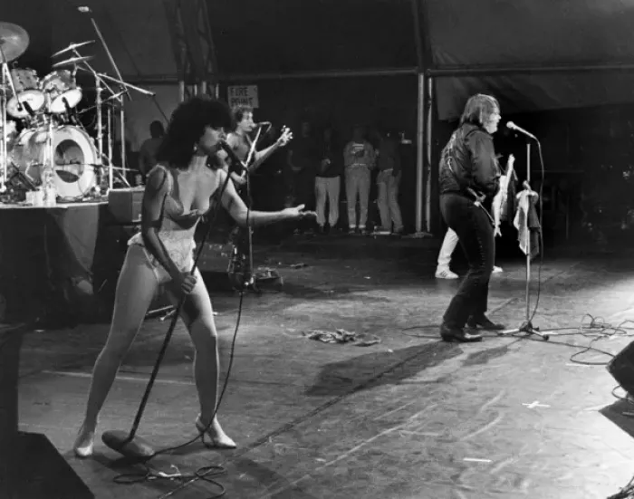 Framed Print : Meat Loaf in concert, Penwith, Cornwall Framed Print : Meat Loaf in concert, Penwith, Cornwall