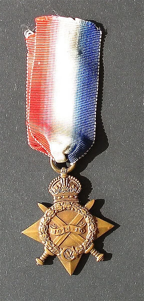 Medal - 1914  /  15 Star Awarded to 457 Private Andrew Loan