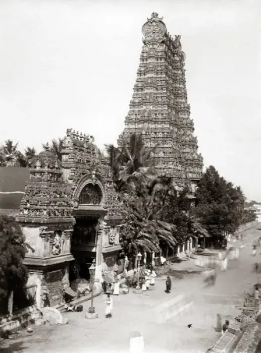 Framed Print : Meenaskshi Amman Hindu temple, Madura, India, circa 1890 Framed Print : Meenaskshi Amman Hindu temple, Madura, India, circa 1890