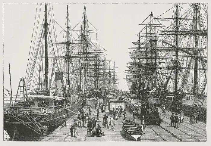 Framed Print : Melbourne Quay Framed Print : Melbourne Quay