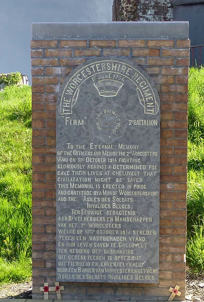Memorial to 2nd Worcesters, Geluvelt Mill