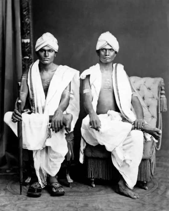 Framed Print : Two men, Ceylon (Sri Lanka) Framed Print : Two men, Ceylon (Sri Lanka)