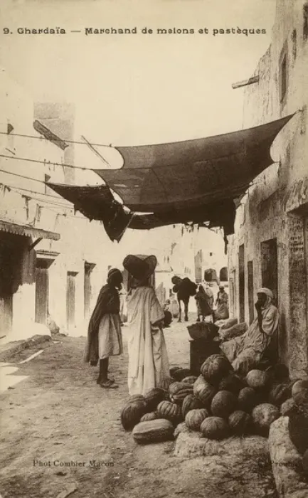 Framed Print : Merchant selling melons and watermelons, Ghardaia Framed Print : Merchant selling melons and watermelons, Ghardaia