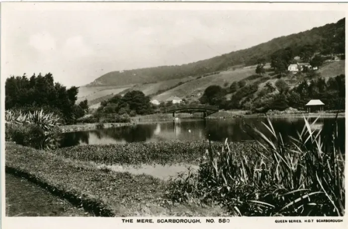 Framed Print : The Mere, Scarborough, Yorkshire Framed Print : The Mere, Scarborough, Yorkshire
