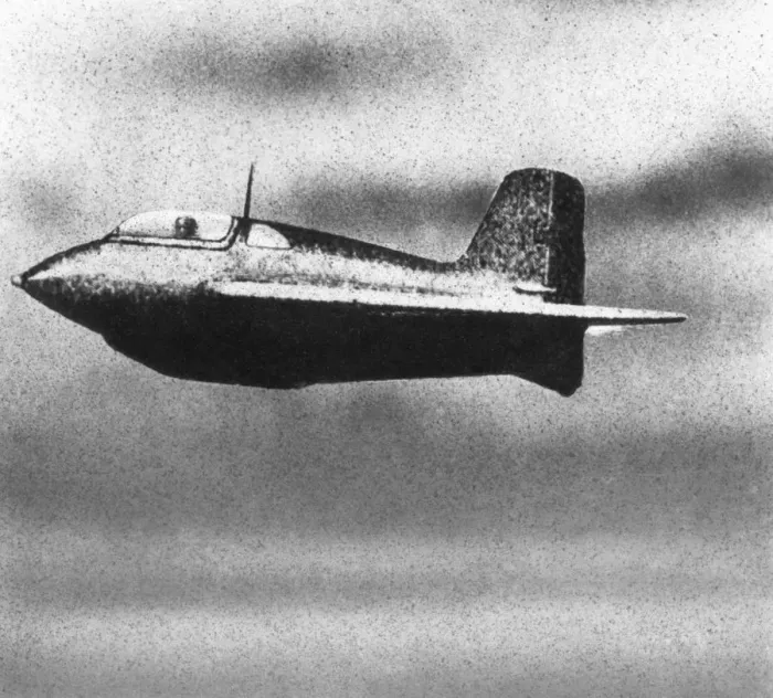 Framed Print : Messerschmitt Me-163B Komet Framed Print : Messerschmitt Me-163B Komet