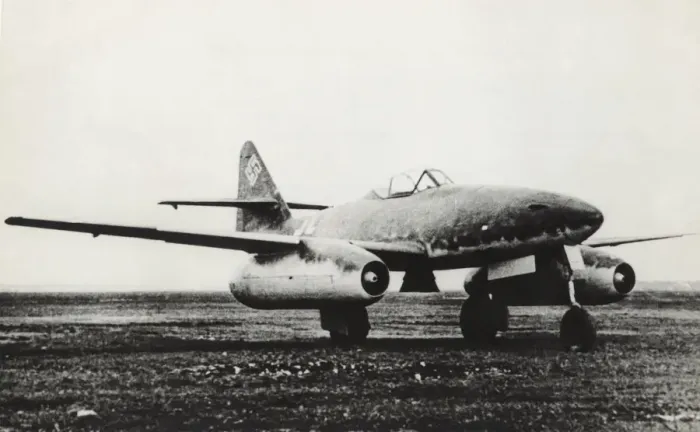 Framed Print : Messerschmitt Me-262A Schwalbe Framed Print : Messerschmitt Me-262A Schwalbe