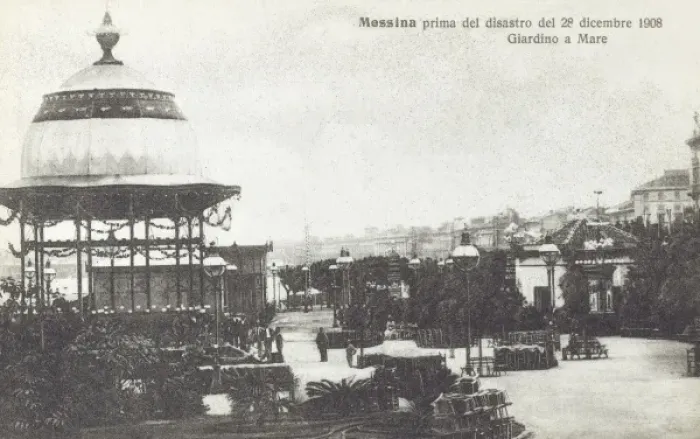 Framed Print : Messina, Italy - before the earthquake of 1908 Framed Print : Messina, Italy - before the earthquake of 1908