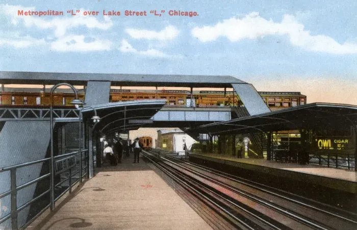 Framed Print : Metropolitan L over Lake Street, Chicago, Illinois, USA