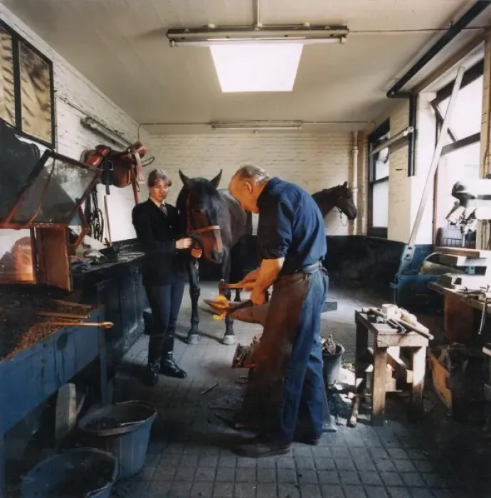 Framed Print : Metropolitan Police blacksmith with WPC and horses Framed Print : Metropolitan Police blacksmith with WPC and horses
