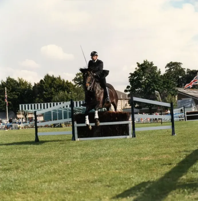 Framed Print : Metropolitan Police officer at showjumping event Framed Print : Metropolitan Police officer at showjumping event