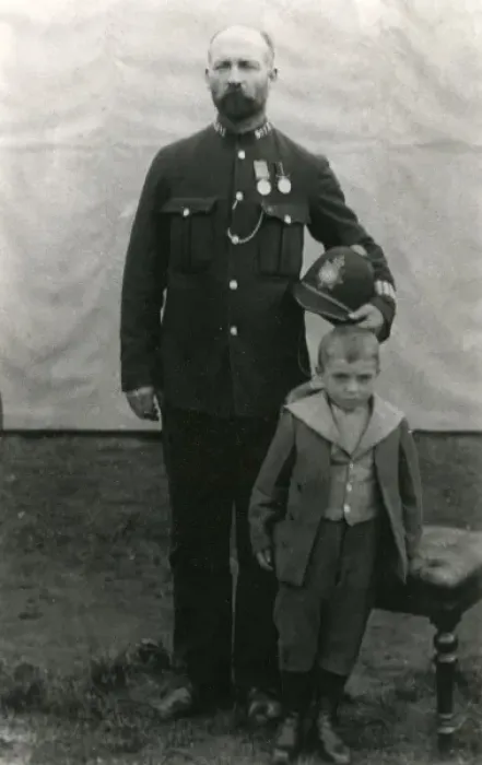 Framed Print : Metropolitan Police officer with young son Framed Print : Metropolitan Police officer with young son