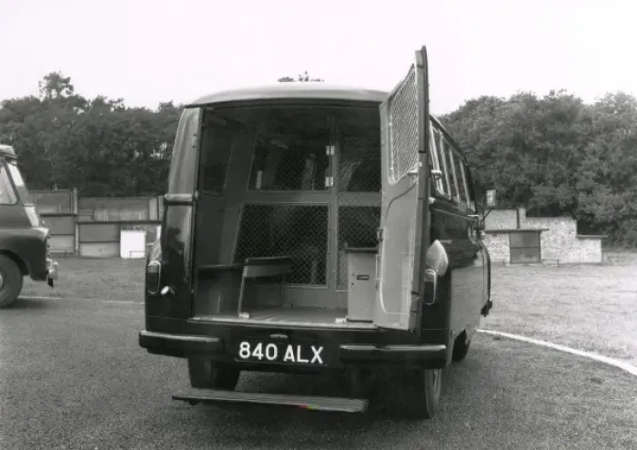 Framed Print : Metropolitan Police van equipped for dog transport Framed Print : Metropolitan Police van equipped for dog transport