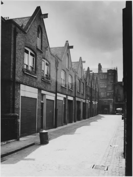 Framed Print : Mews Houses, London Framed Print : Mews Houses, London