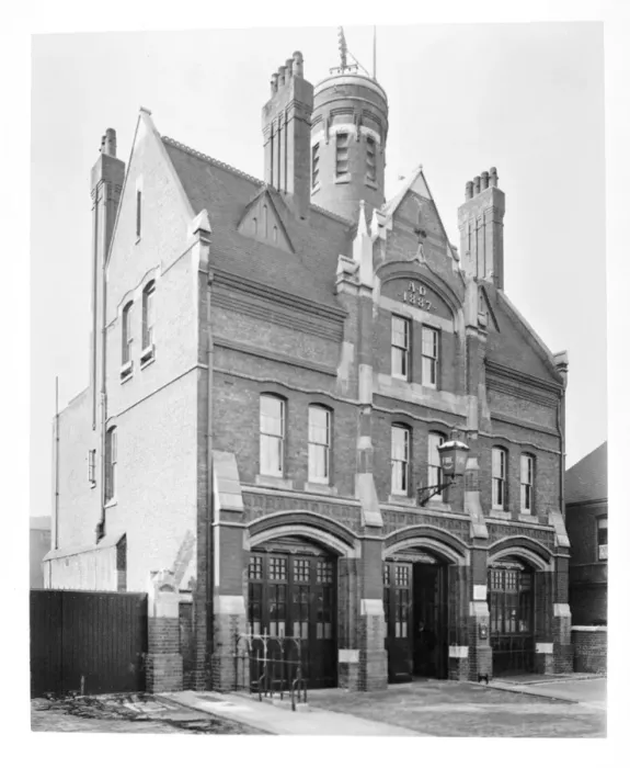 Framed Print : MFB Woolwich fire station SE18 Framed Print : MFB Woolwich fire station SE18