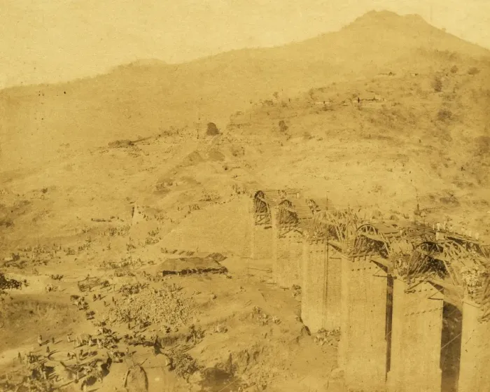 Framed Print : Mhow-ke-Mullee Viaduct and Soangiri Hill Framed Print : Mhow-ke-Mullee Viaduct and Soangiri Hill