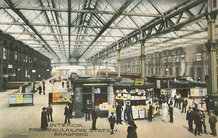 Framed Print : Midland Railway Station (Interior), Bradford Framed Print : Midland Railway Station (Interior), Bradford