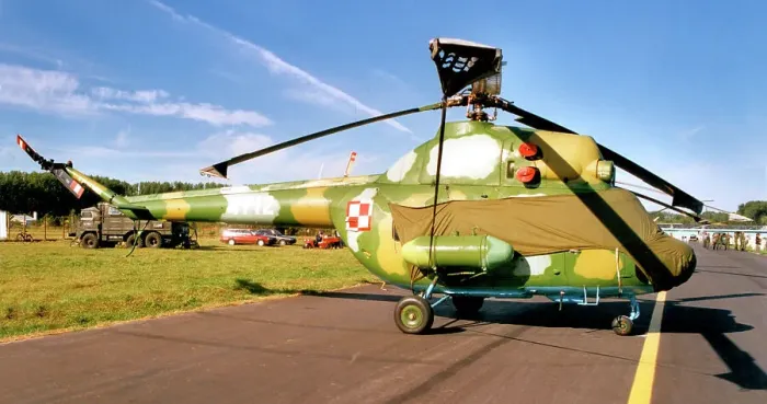 Framed Print : Mil Mi-2 4712 Framed Print : Mil Mi-2 4712