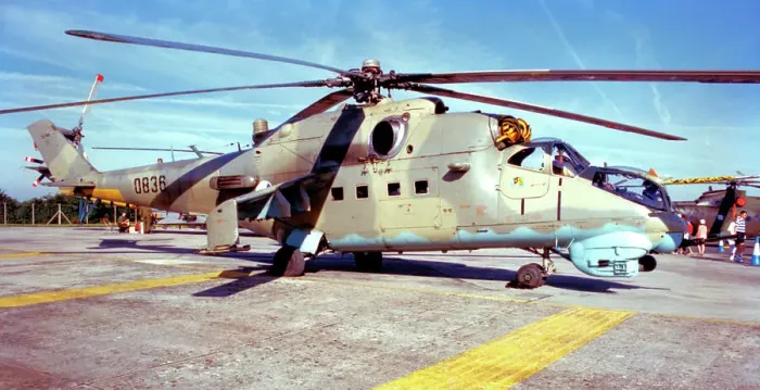 Framed Print : Mil Mi-24V 0836 Framed Print : Mil Mi-24V 0836