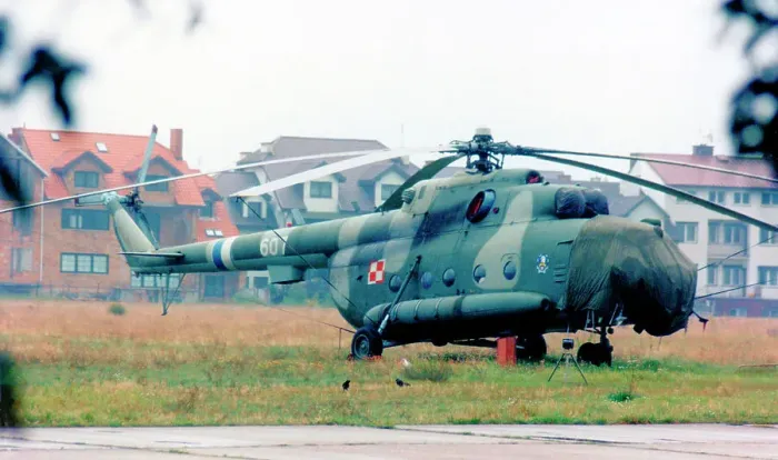 Framed Print : Mil Mi-8T 607 Framed Print : Mil Mi-8T 607