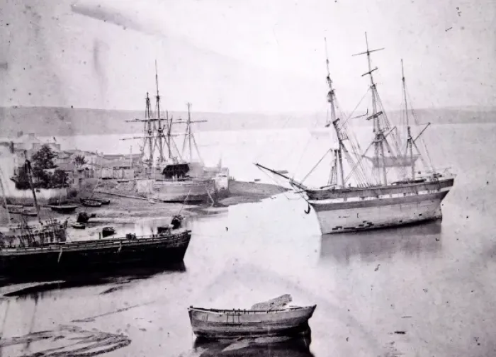 Framed Print : Milford Haven with ships, Pembrokeshire, South Wales Framed Print : Milford Haven with ships, Pembrokeshire, South Wales
